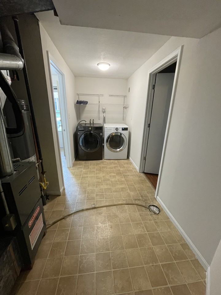 3612 E 112th St - Photo 5 of 27