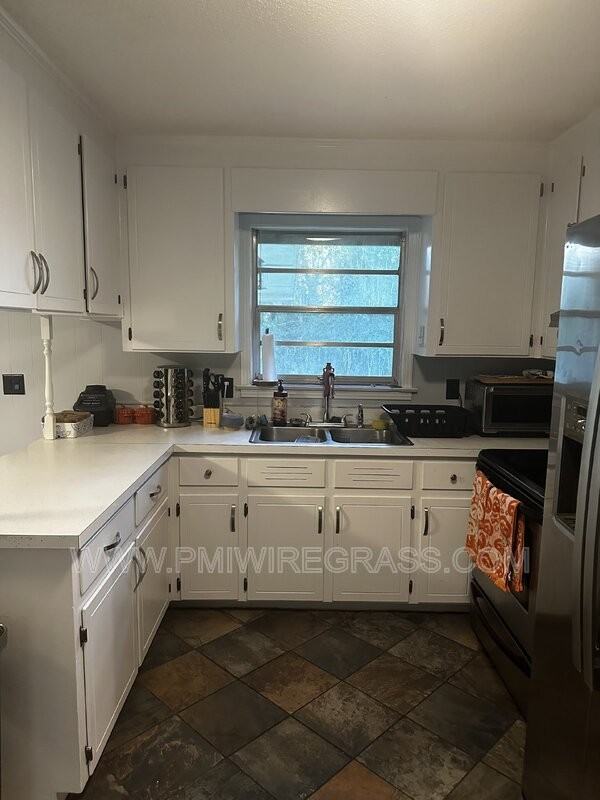 203 Meadowbrook Dr - Photo 3 of 29