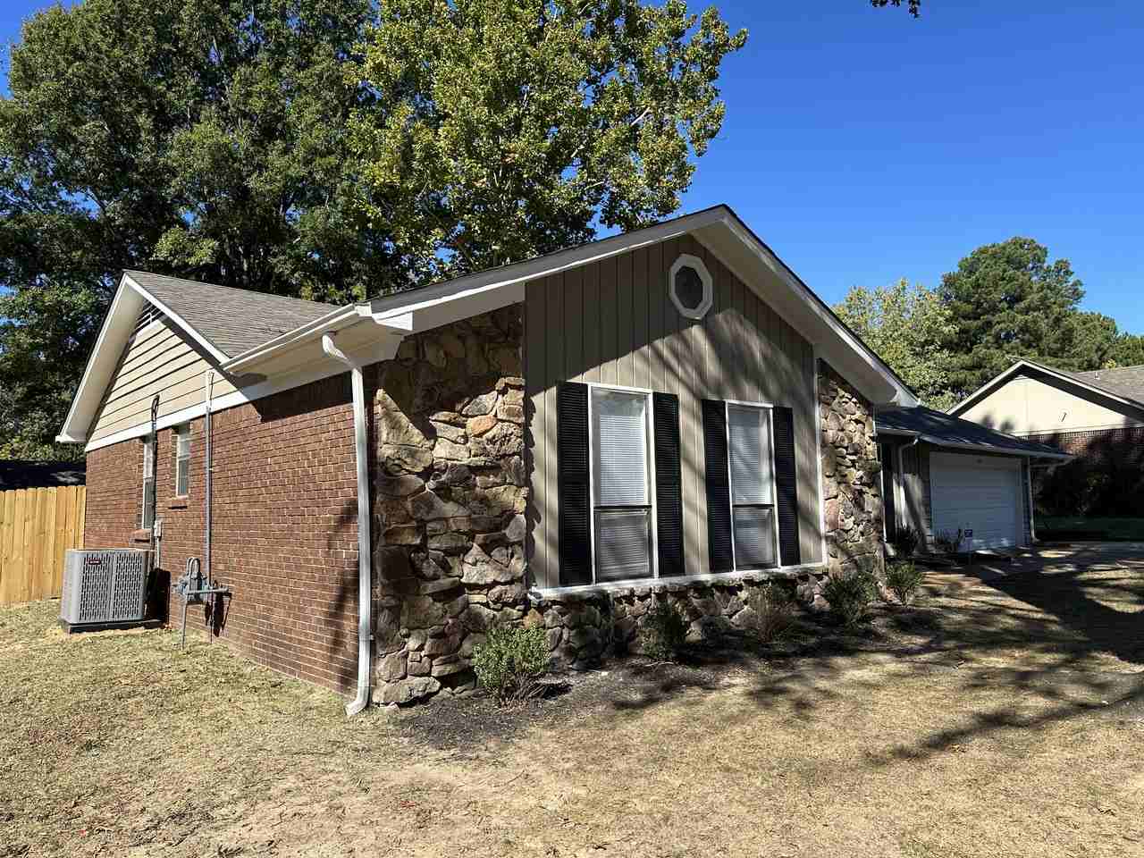 4495 Laird Dr - Photo 2 of 23