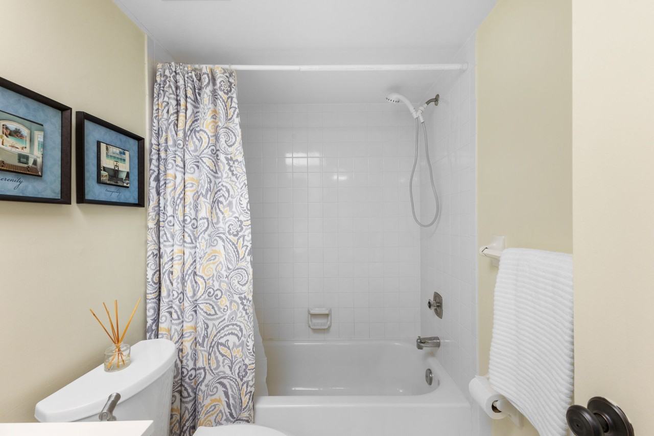 104 Lakeview Court - Photo 5 of 45