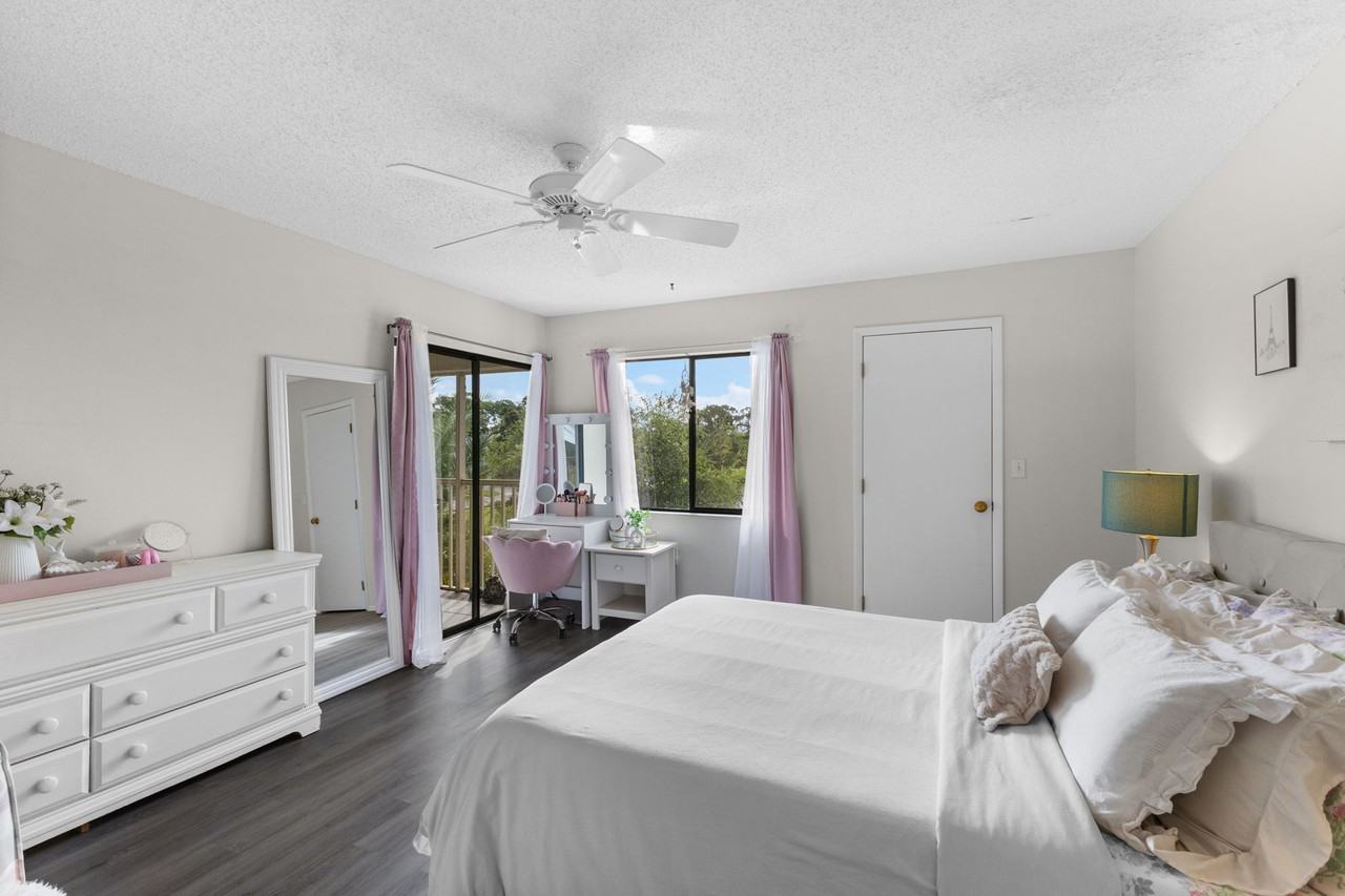 104 Lakeview Court - Photo 7 of 45