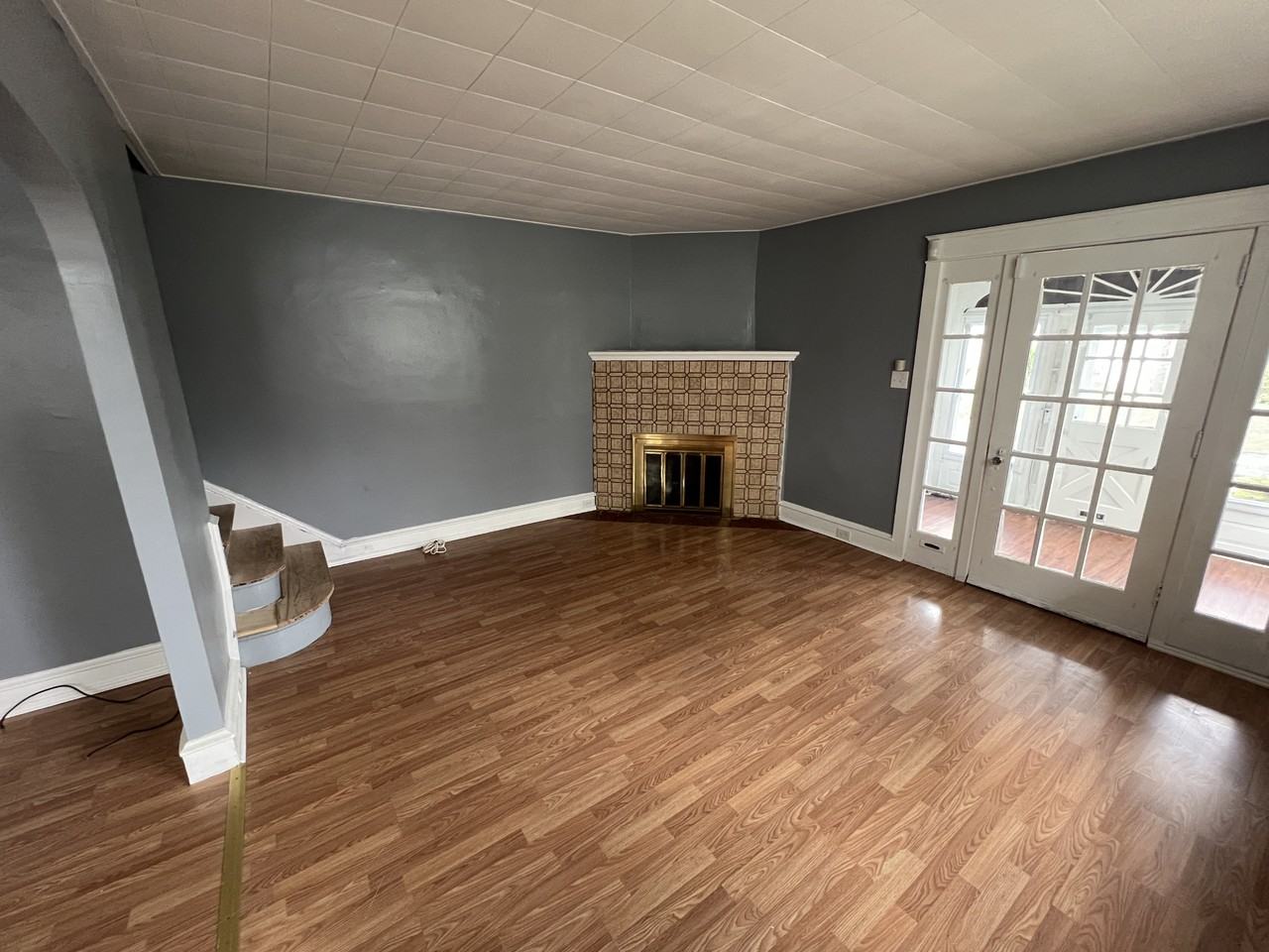 914 Bullock Avenue - Photo 7 of 17