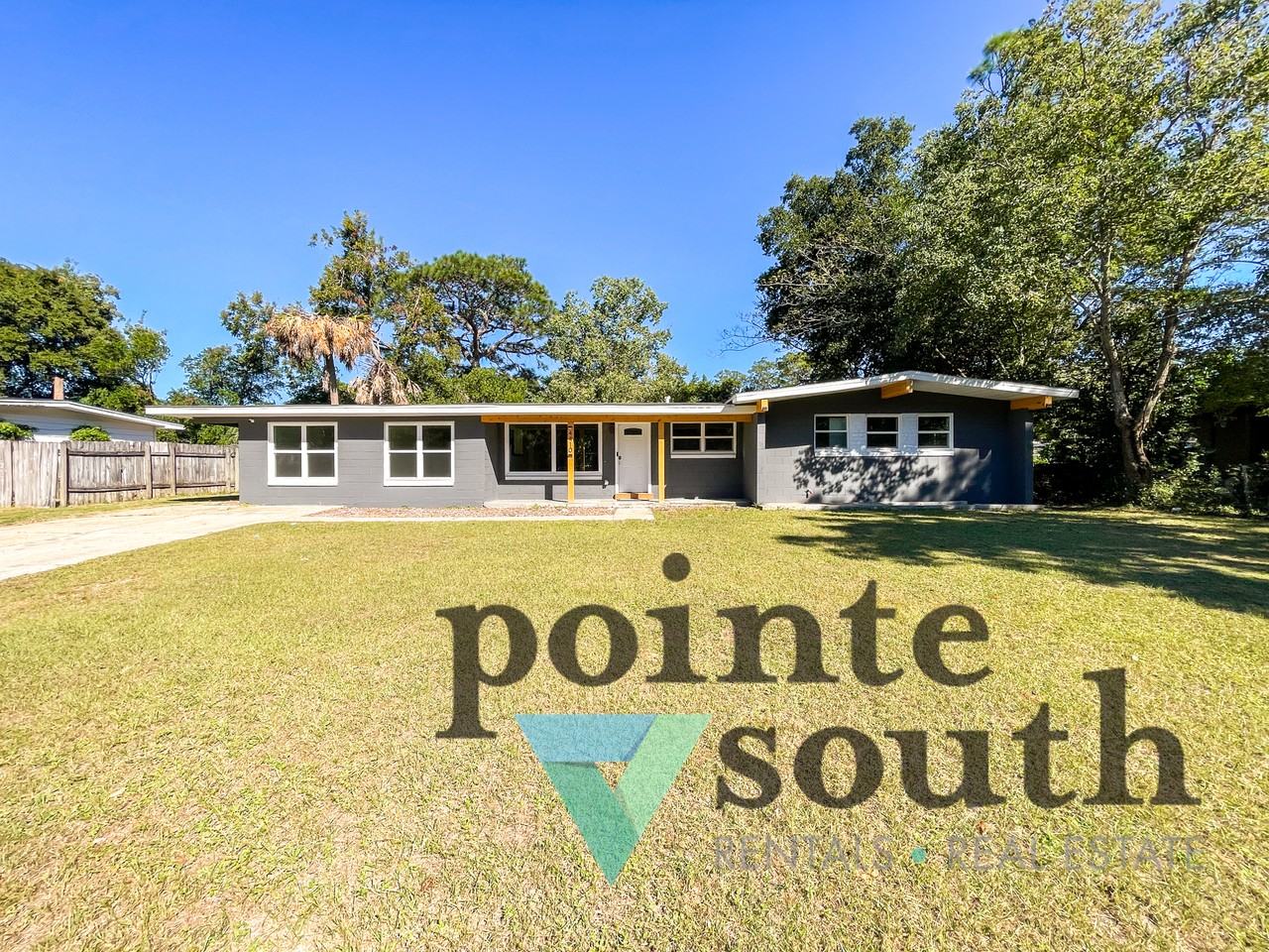 4410 Deauville Way - Photo 2 of 29