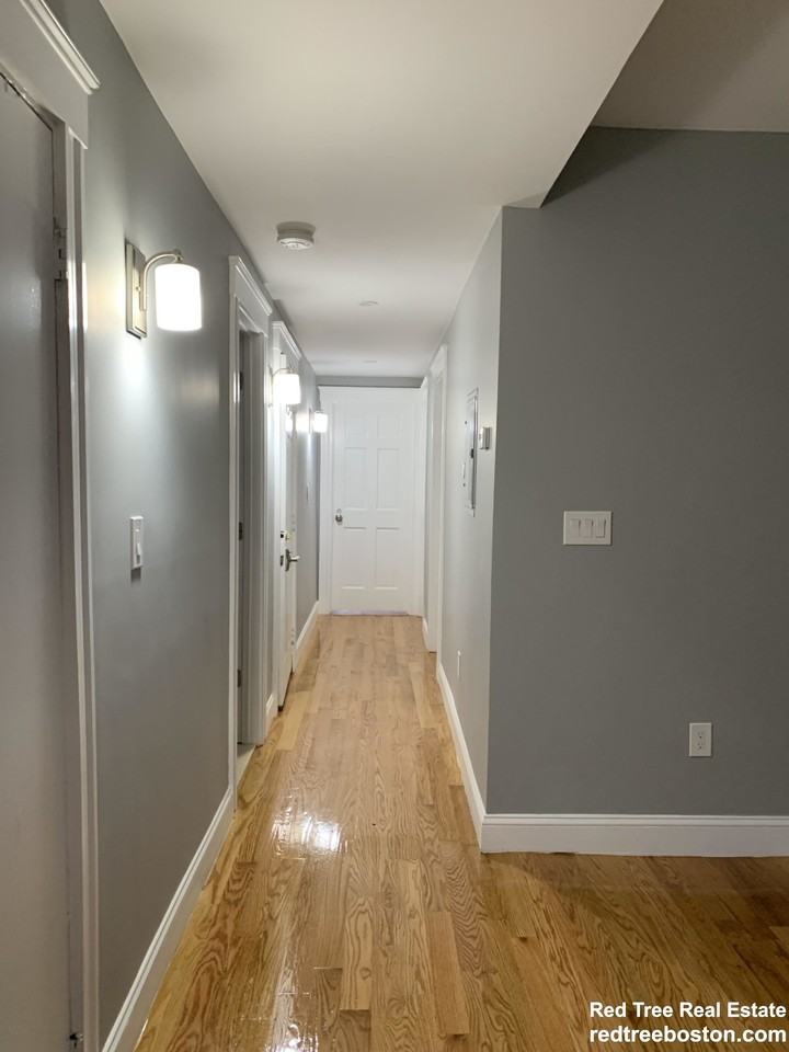 146 Hillside St #2 - Photo 3 of 25