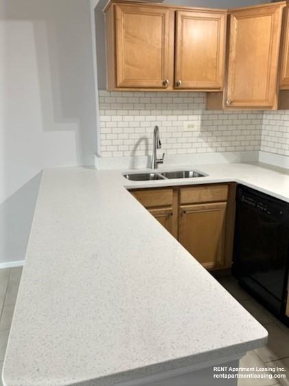 N Sheridan Rd #1209 - Photo 3 of 7