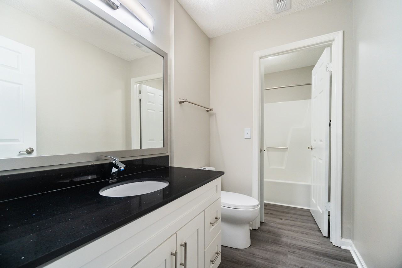 Enclave at Oakhurst - Photo 6 of 60