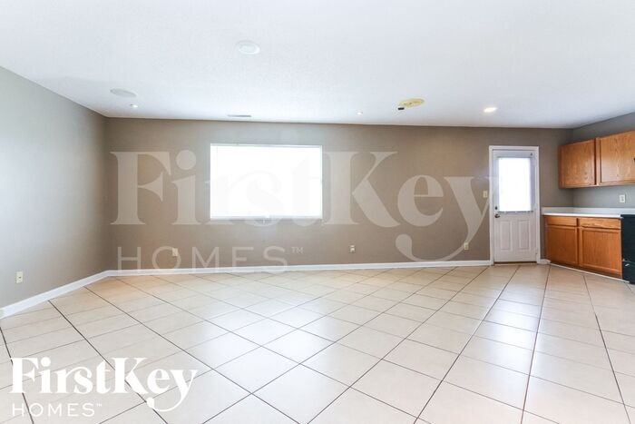 1906 E Werges Ave - Photo 2 of 15