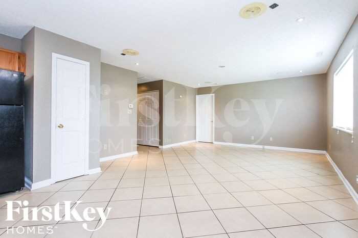 1906 E Werges Ave - Photo 3 of 15