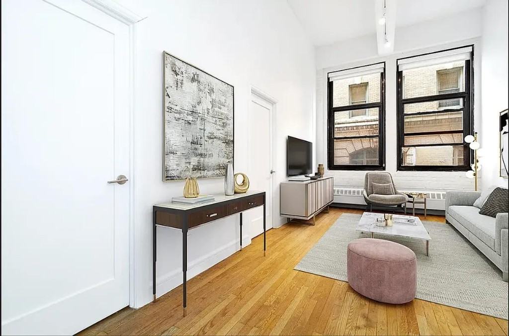 Greenwich St #8D - Photo 2 of 8