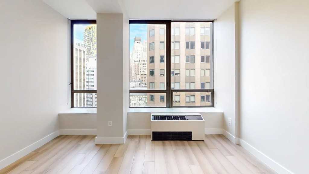 Wall St #2112 - Photo 3 of 10