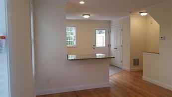 954 Bedford St #7 - Photo 3 of 6