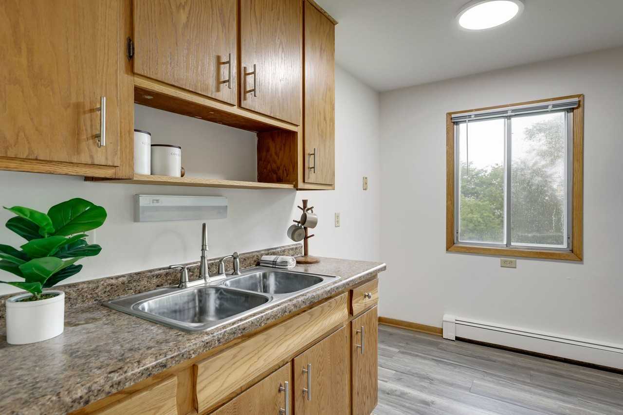 St. Croix Crossings Apartments - Photo 7 of 16