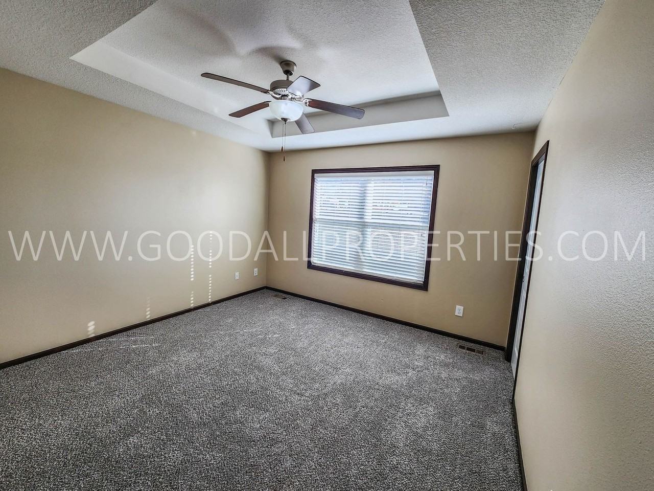 3103 Nw 19th St - Photo 7 of 13