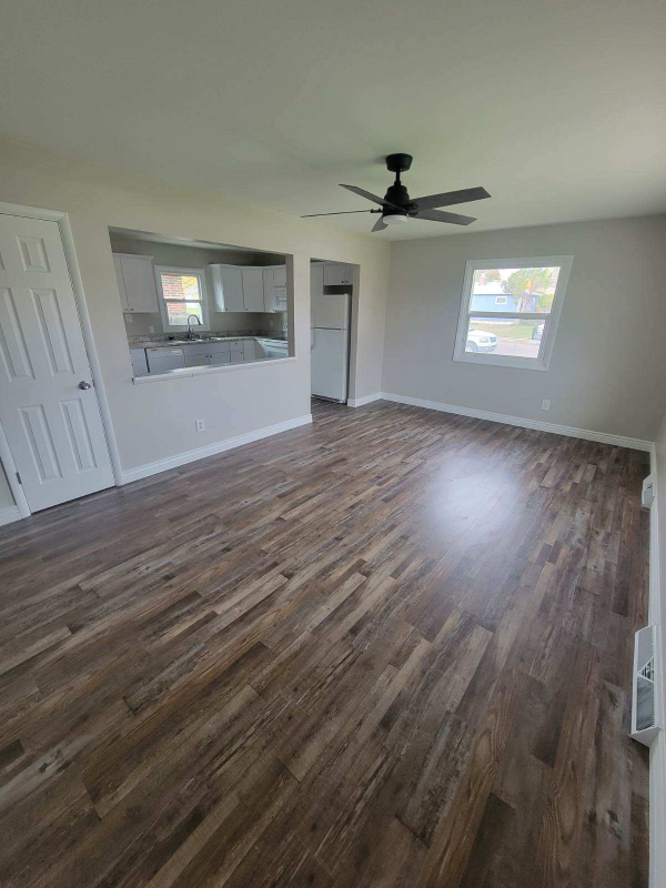 240 21st Ave Nw - Photo 3 of 14