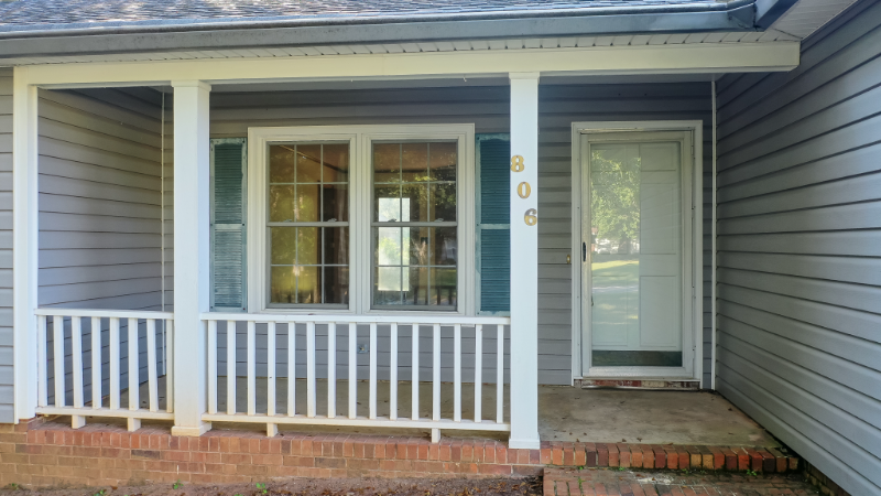 806 21st Ave Sw - Photo 3 of 20