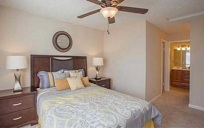 3374 Country Dr - Photo 2 of 12