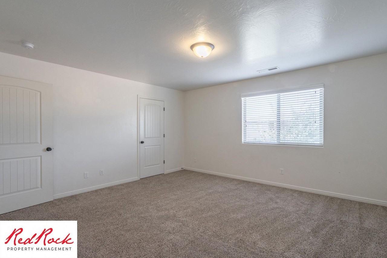 2801 East 450 North #212 - Photo 4 of 50