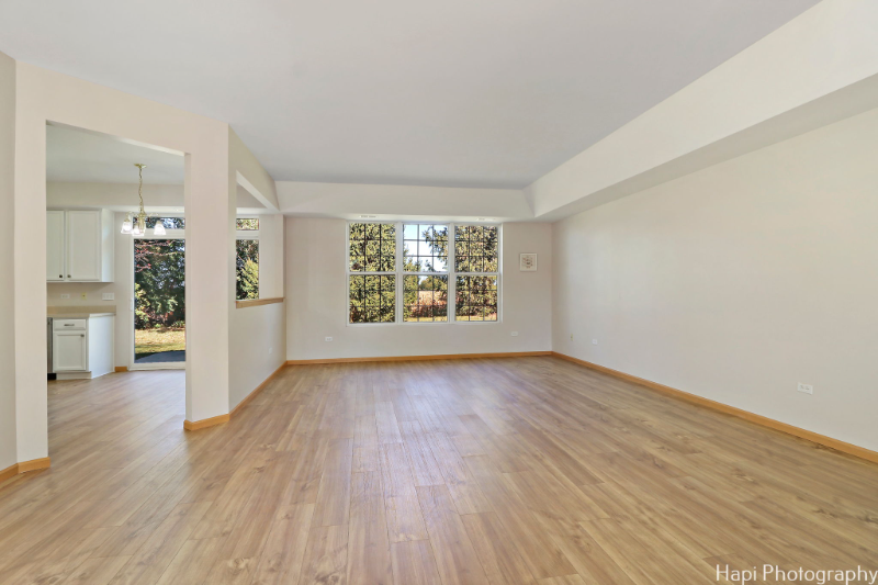 13574 Delaney Rd - Photo 3 of 18