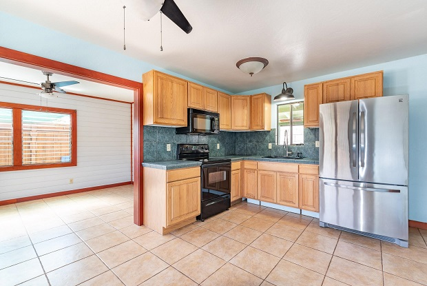 10 Welakahao Rd - Photo 3 of 10