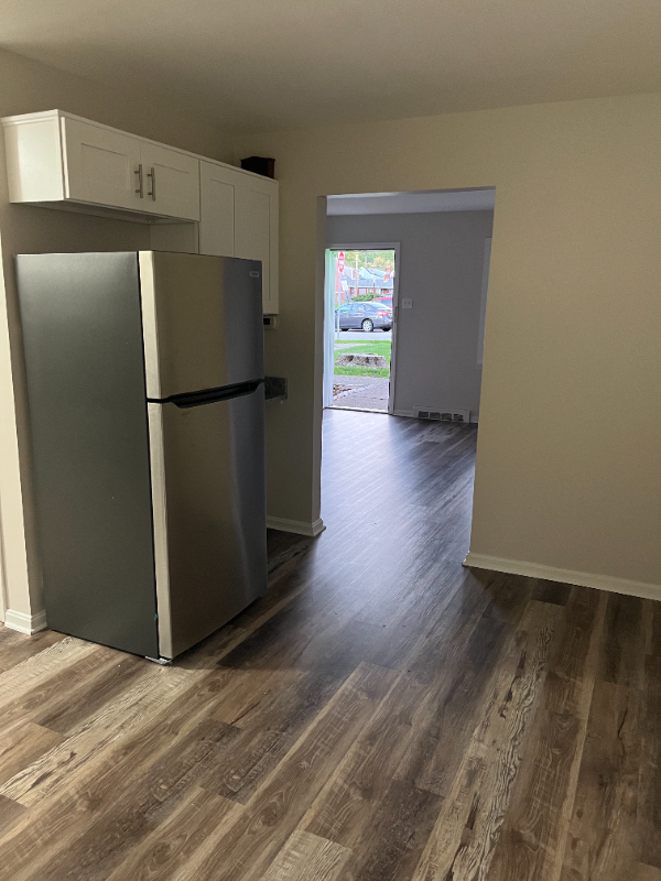 1302 Midland Beaver Rd #4 - Photo 4 of 17