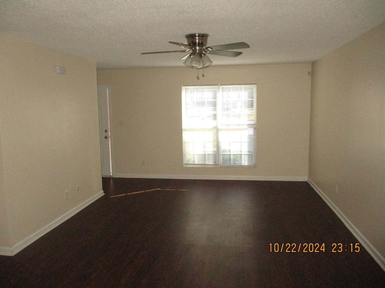 223 Cloud Ln - Photo 2 of 6