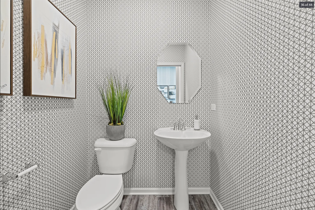 12018 Jordi Rd - Photo 3 of 17