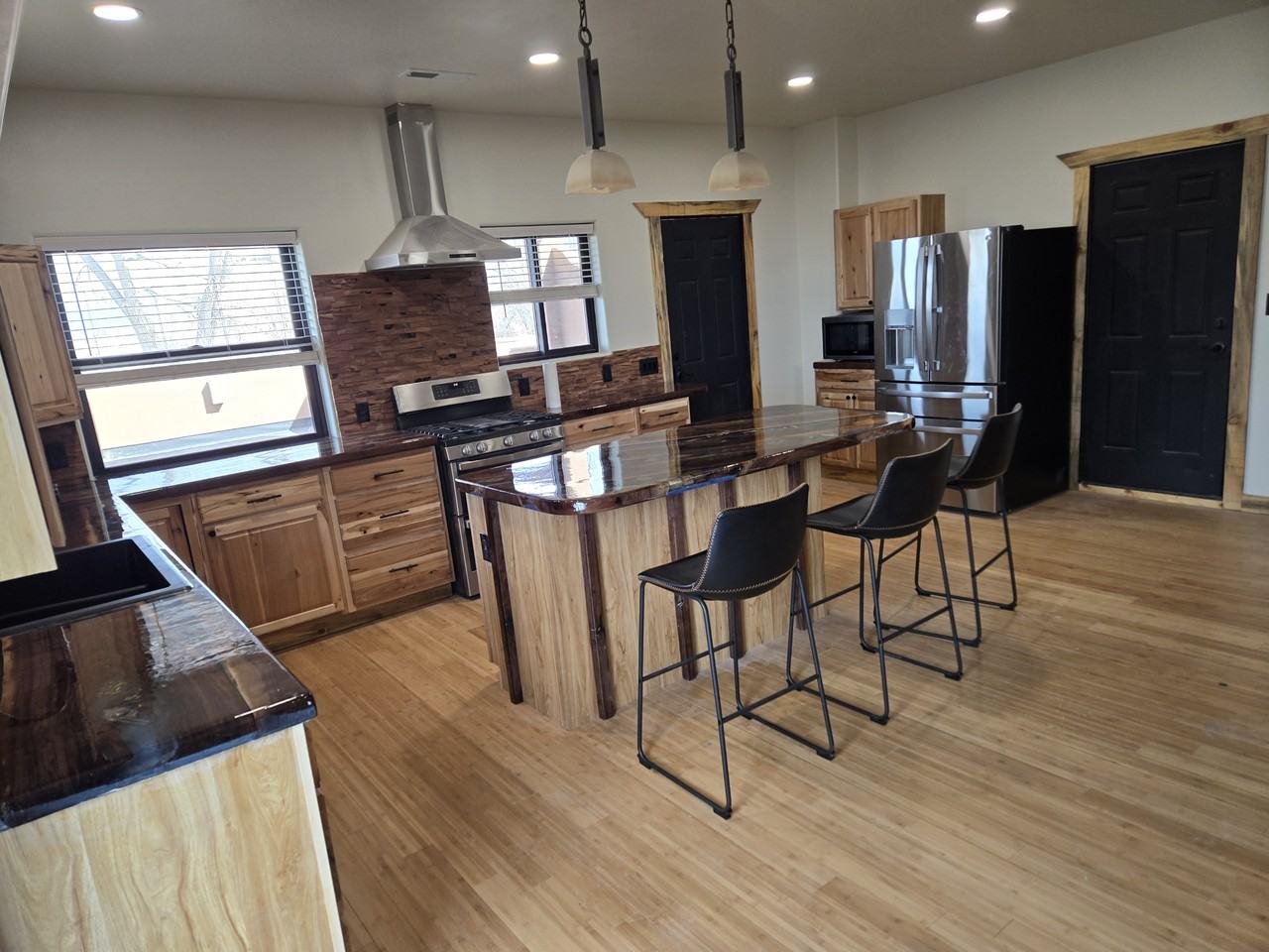 2132 Canyon Wren Ct #2 - Photo 2 of 15