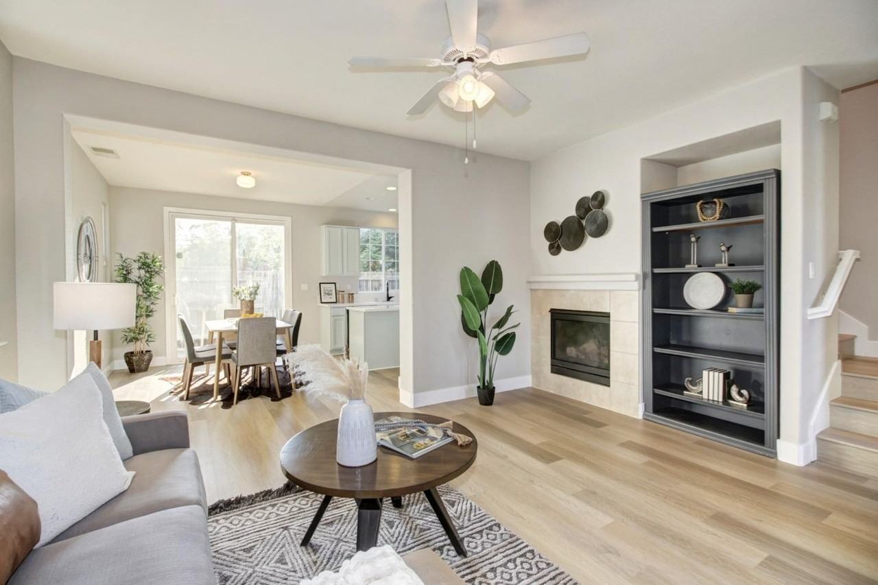 884 Holley Ct #NA - Photo 3 of 45