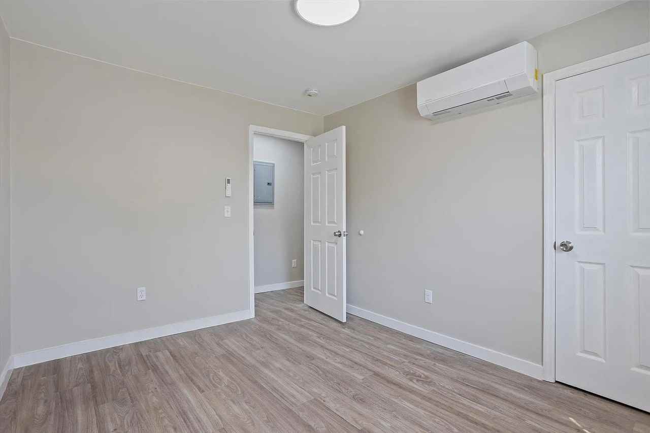 2529 Lyman St #NA - Photo 3 of 20