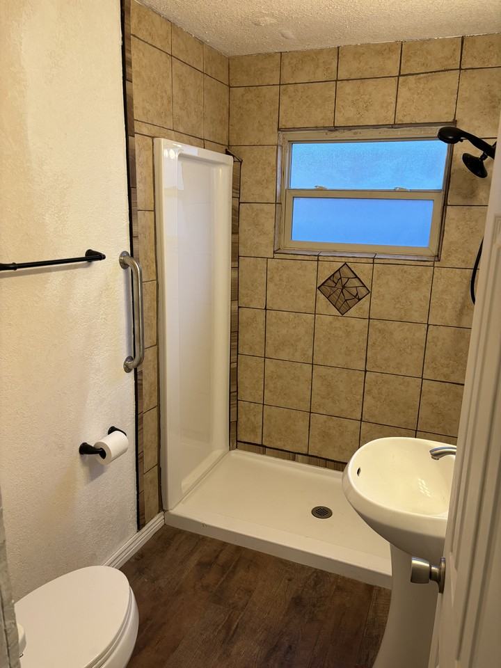 4449 3rd St Nw #NA - Photo 2 of 7