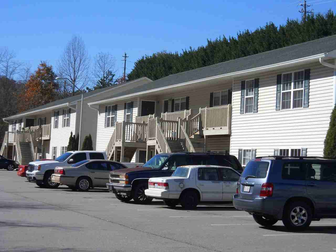 Flat Creek Village Bldg. - Photo 2 of 6