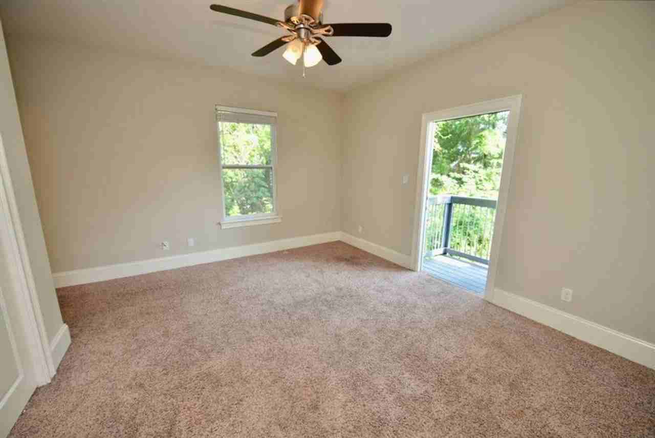 454 St. Francis St - Photo 7 of 15