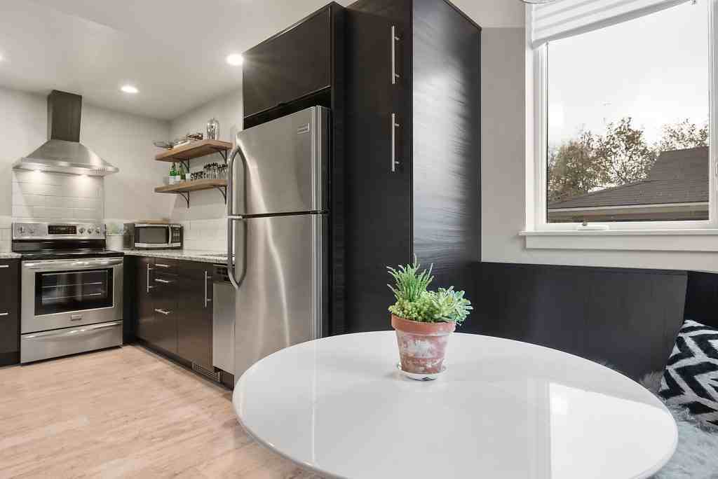 2013 N 8th St - Photo 4 of 16