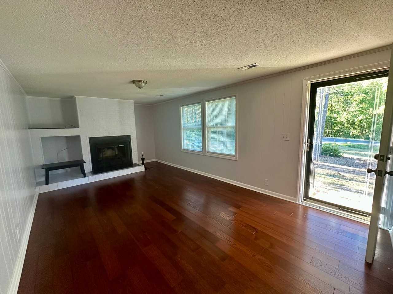 5405 Old Camden Rd - Photo 2 of 9