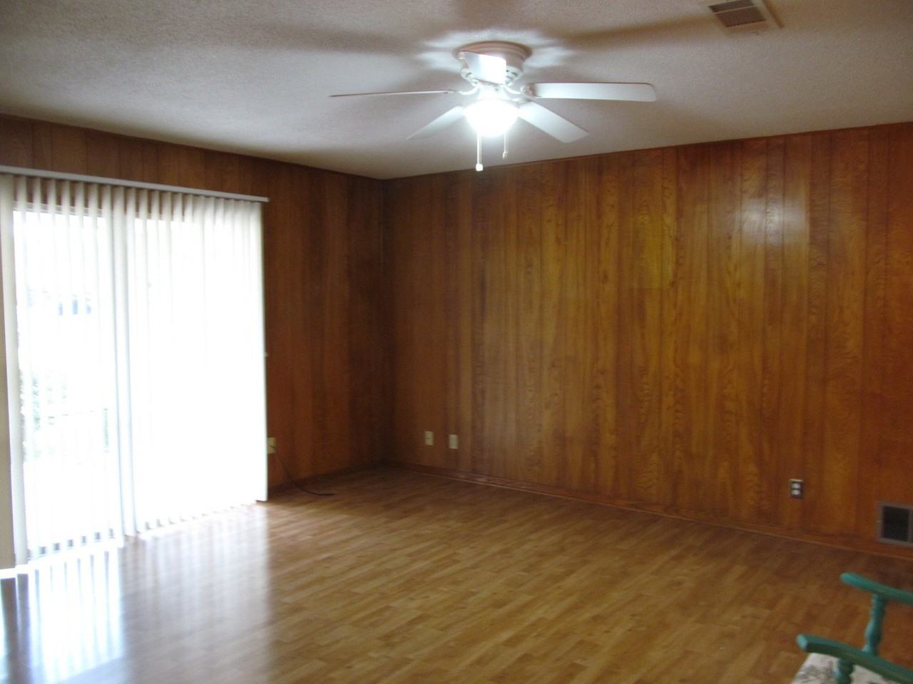 2710 2710 S 55th St Terrace - Photo 4 of 11