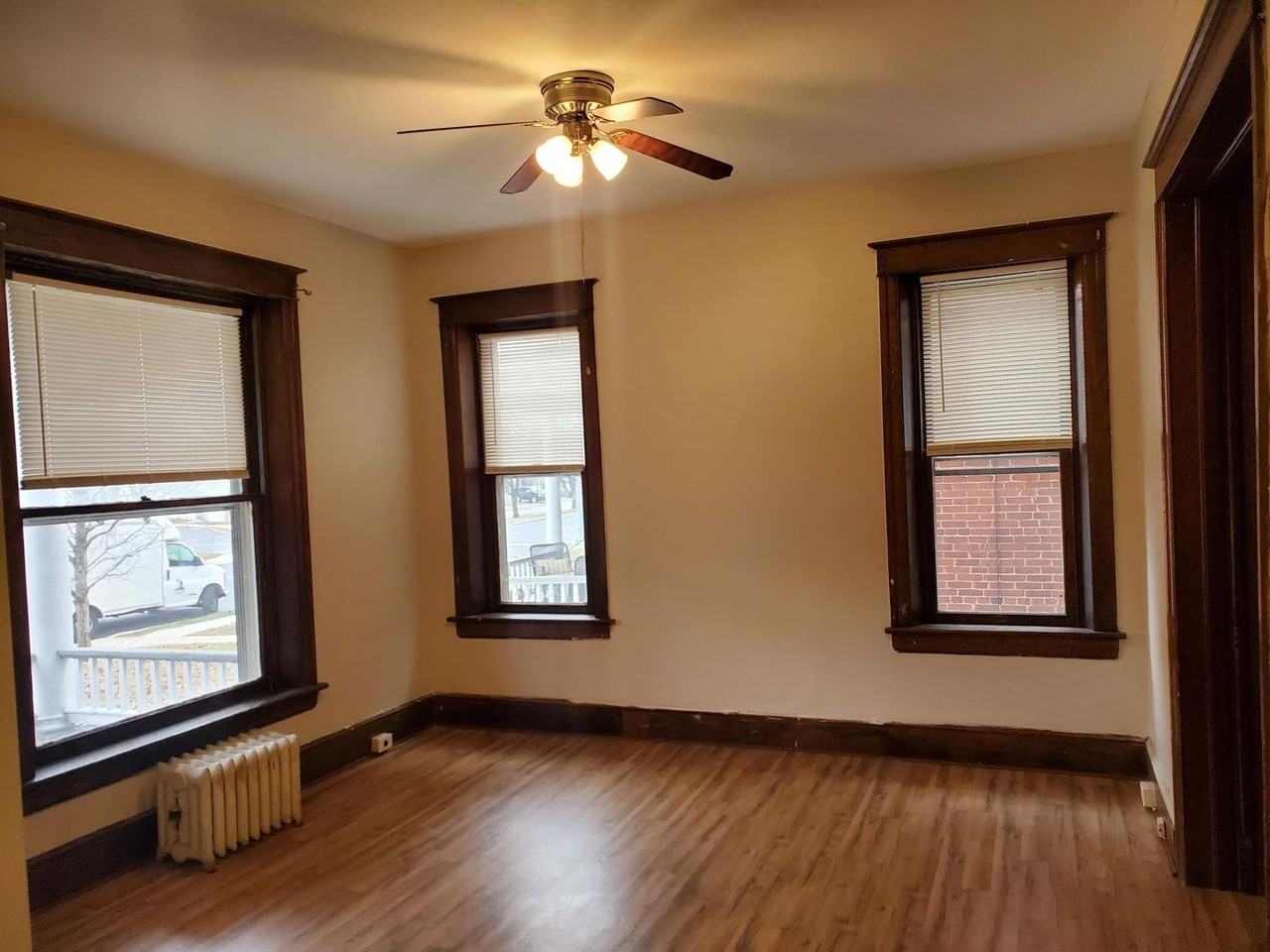 807 Hamilton Blvd - Photo 3 of 9