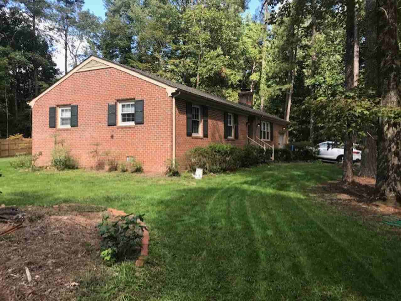 113 Edgewood Ln - Photo 2 of 15