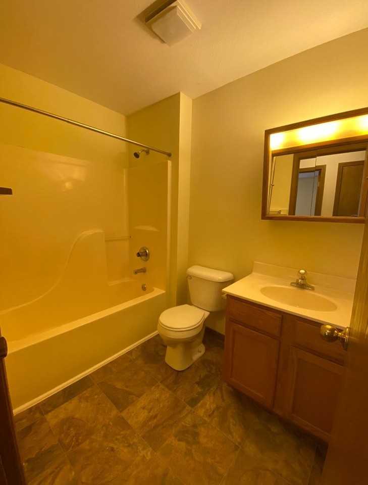 Barlow Dr. - Photo 2 of 14