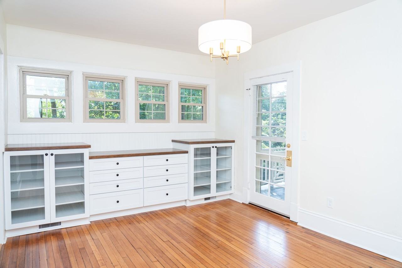 118 Oakhurst Cir - Photo 5 of 50