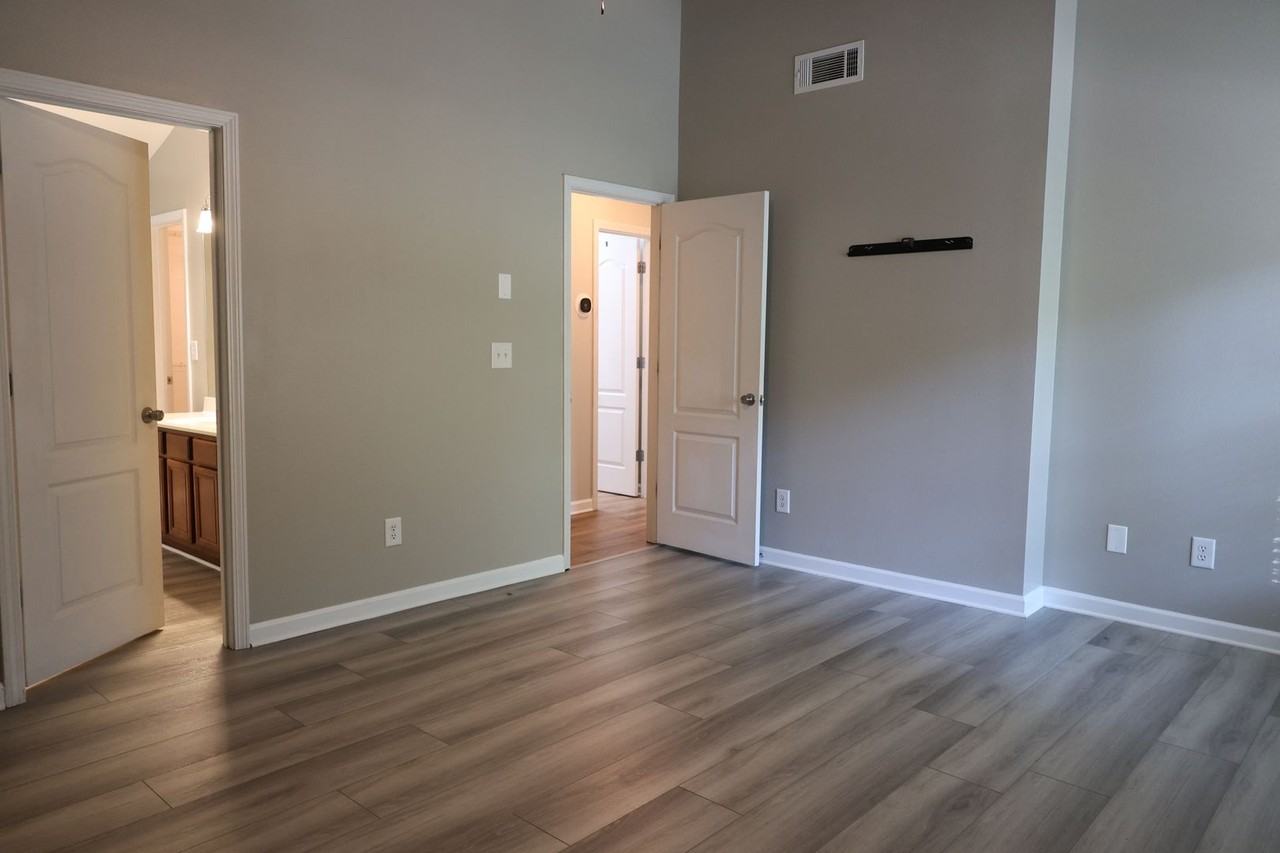 6562 Grand Hickory Dr - Photo 6 of 12