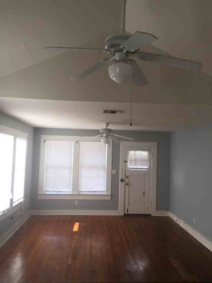 514 E Carson St #514 - Photo 5 of 13