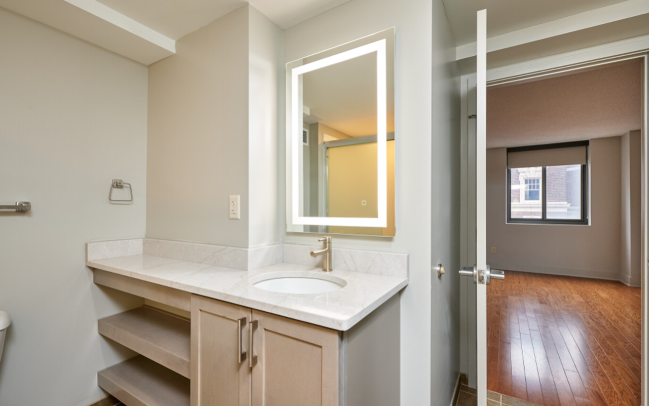 Symphony Place - Photo 4 of 50