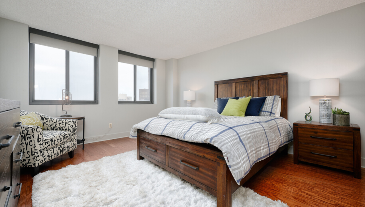 Symphony Place - Photo 5 of 50