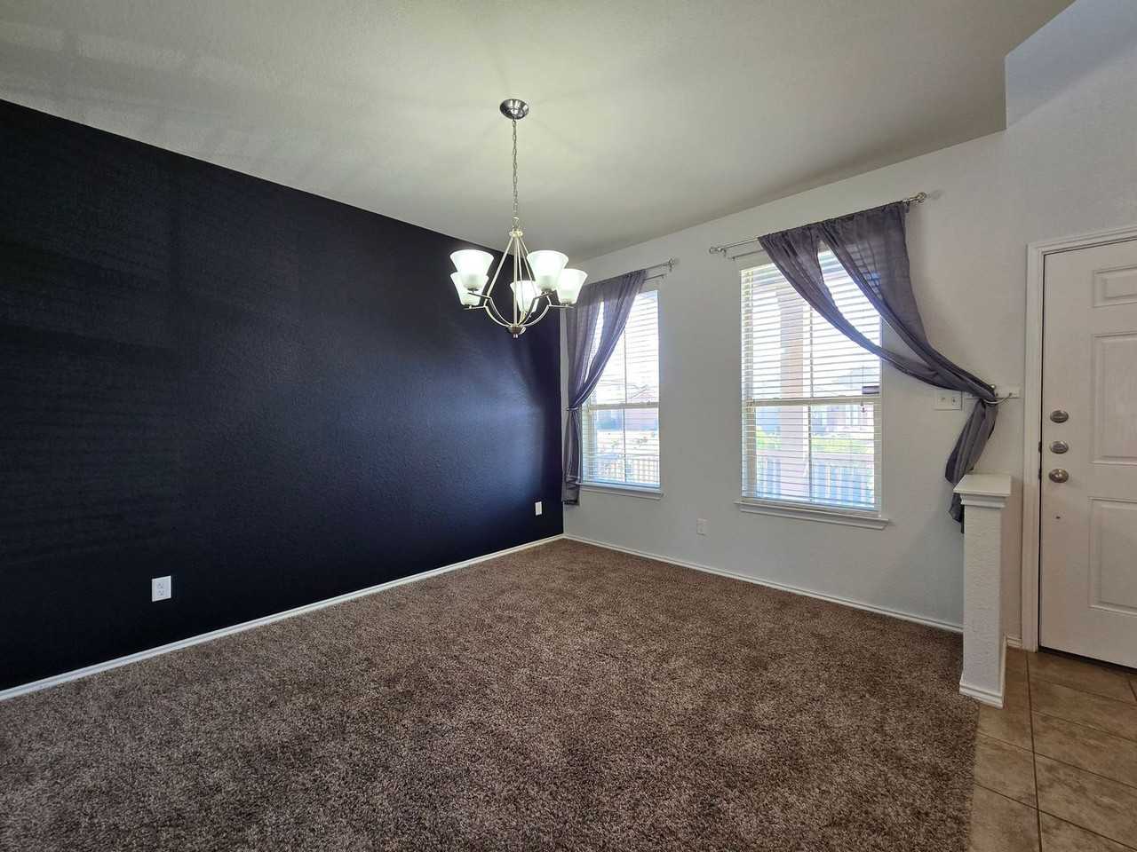 6403 Clear Brook Dr - Photo 6 of 38