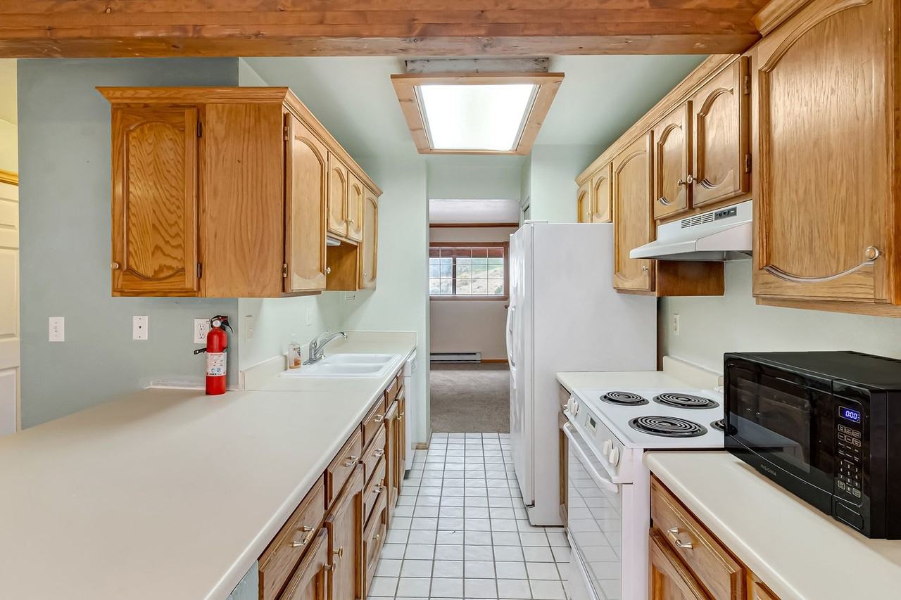2339 Rattlesnake Ct #B - Photo 6 of 16