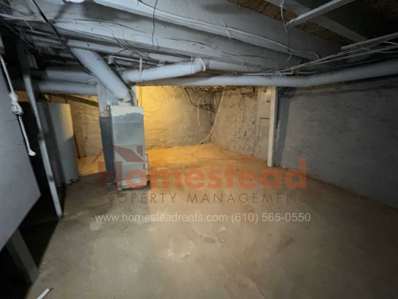 209 Hamilton Ave - Photo 7 of 40