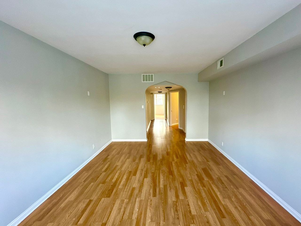 4948-50 N. Harding Ave - Photo 4 of 14