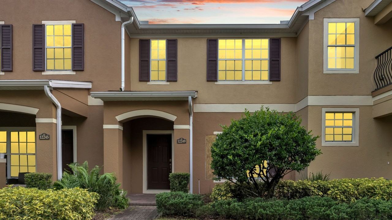 12249 John Wycliffe Blvd - Photo 3 of 44