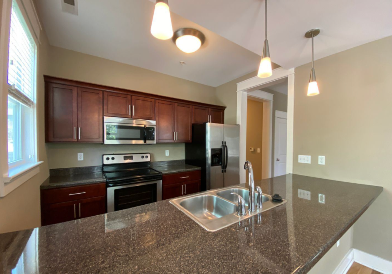 425 E. Hillside Drive - Photo 2 of 12