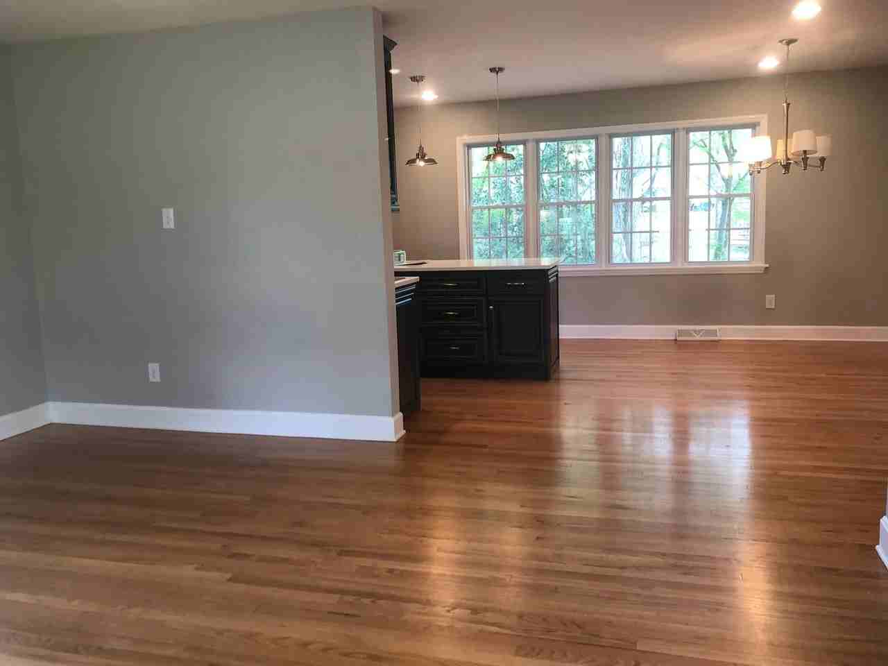 1710 Starbrook Dr - Photo 3 of 29